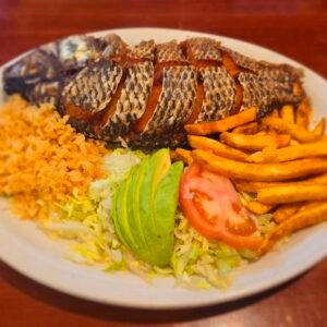 Mojarra Dorada quinta carmina sea food belvidere